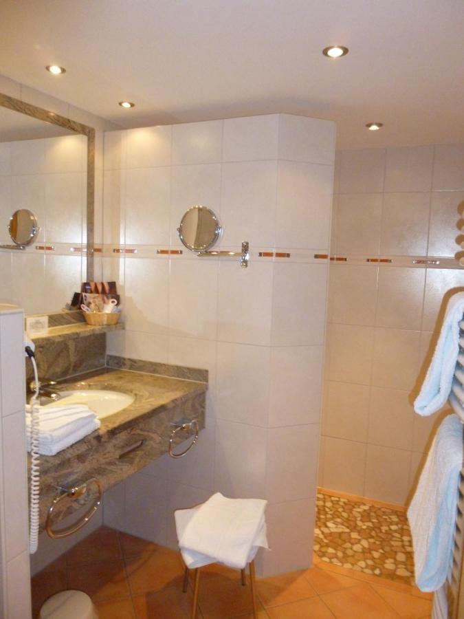 Hotel Schwarzwald-Resort Roessle Тодтмос Номер фото
